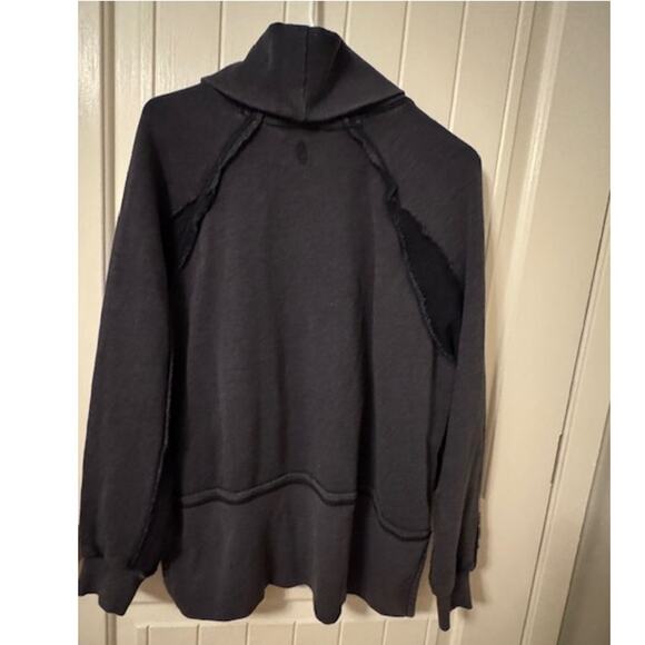 FREE PEOPLE MOVEMENT Last Chance Pullover XS - Picture 3 of 7